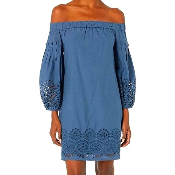 Vince Camuto Dresses & Skirts - Vince Camino Blue COTTON EYELET OFF THE SHOULDER BALLOON SLEEVE SHIFT DRESS 10